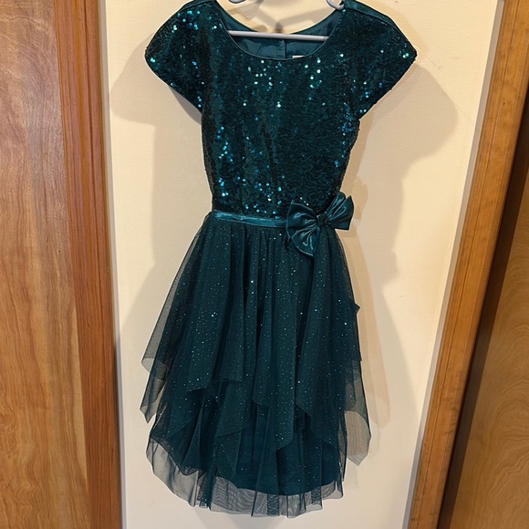 Jona Michelle Other - Jona Michelle Teal Sequin Dress with Bow